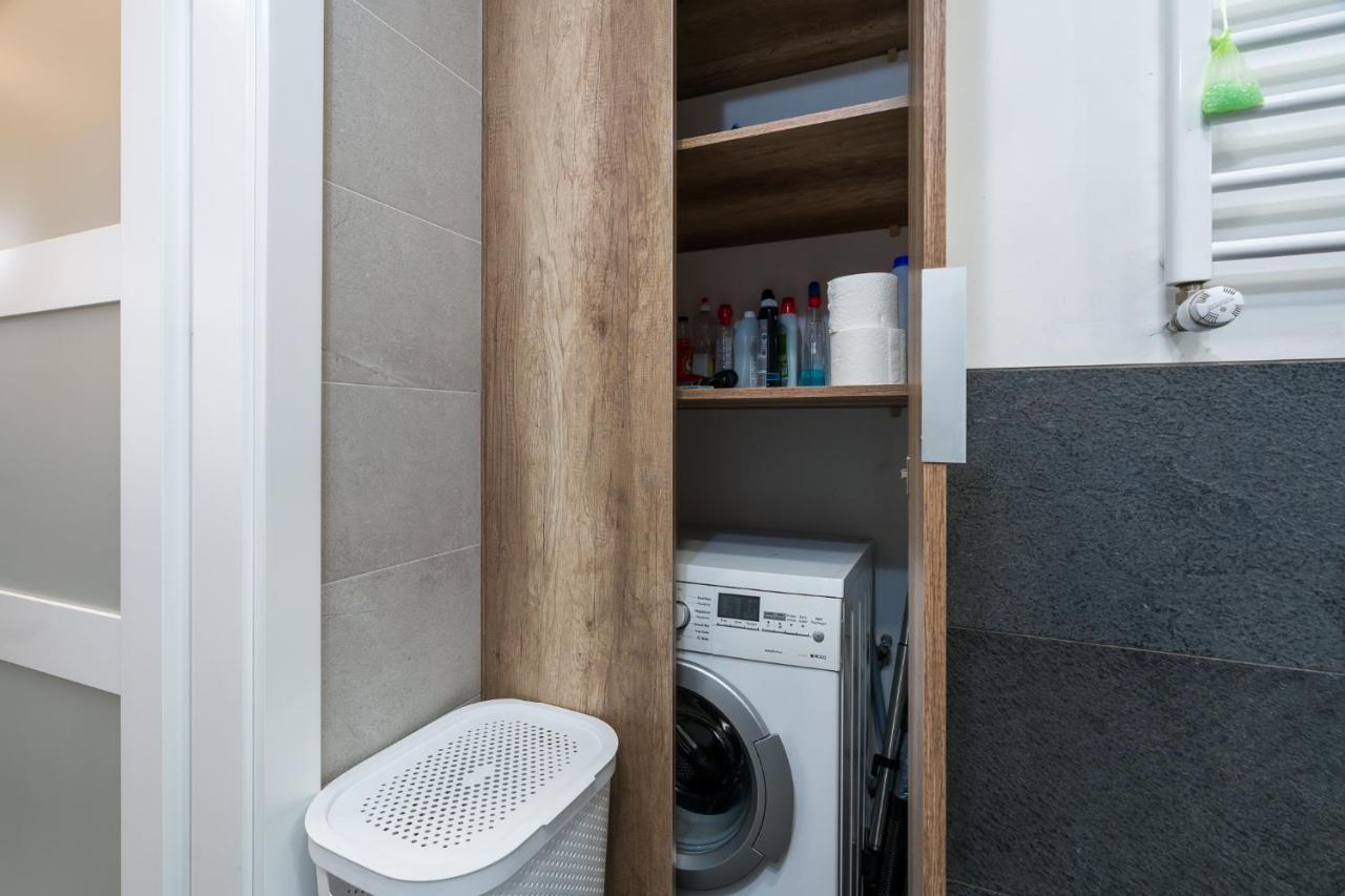 Sleepway Apartments- Garbary 100-46 Poznań Extérieur photo