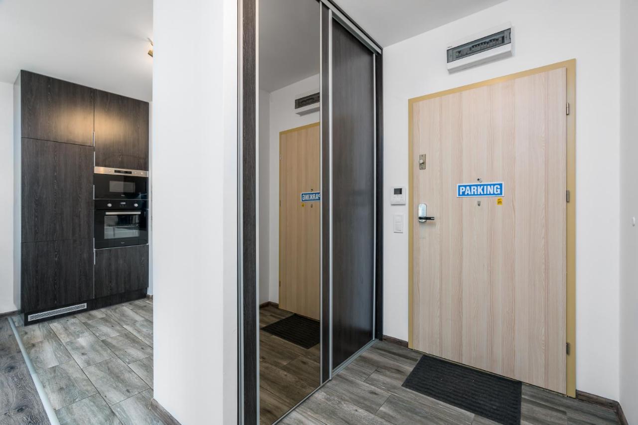Sleepway Apartments- Garbary 100-46 Poznań Extérieur photo