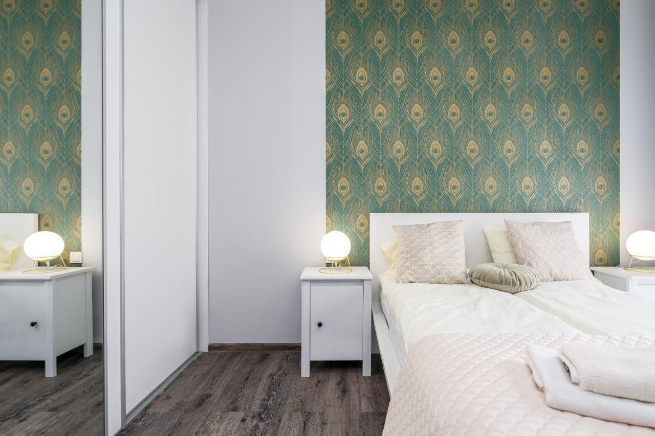 Sleepway Apartments- Garbary 100-46 Poznań Extérieur photo